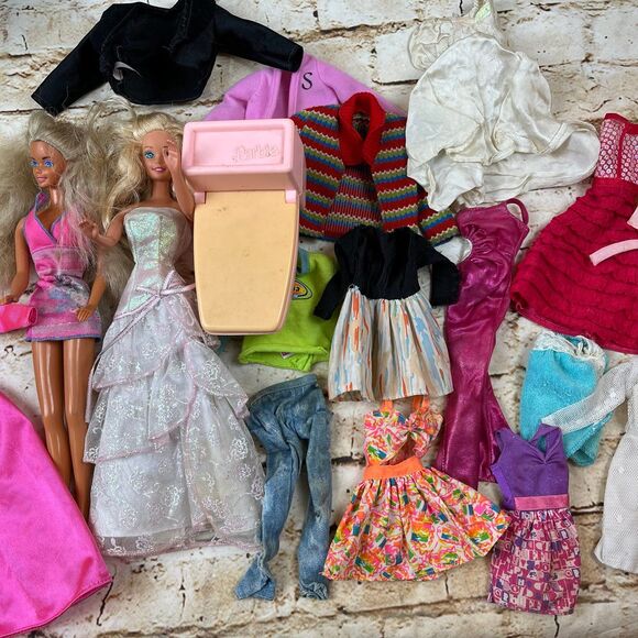 Vintage Barbie Doll and Clothes Lot - Picture 1 of 5